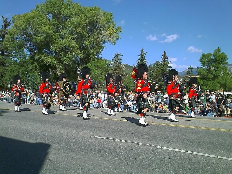 I think these are Shriners, check out the headpiece