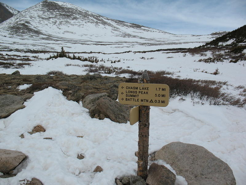 trail junction along the moraine